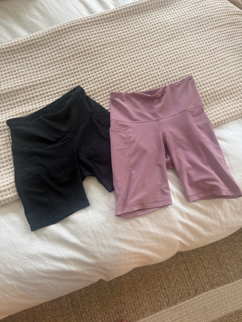 Old Navy 2 Pairs Women's High Rise Bike Shorts (in Black & Lilac Pink) - Size S